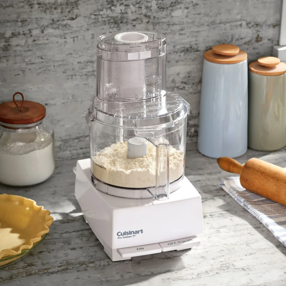 Cuisinart Pro Custom 11-Cup Food Processor (DLC-8SY), photo 3 of 3