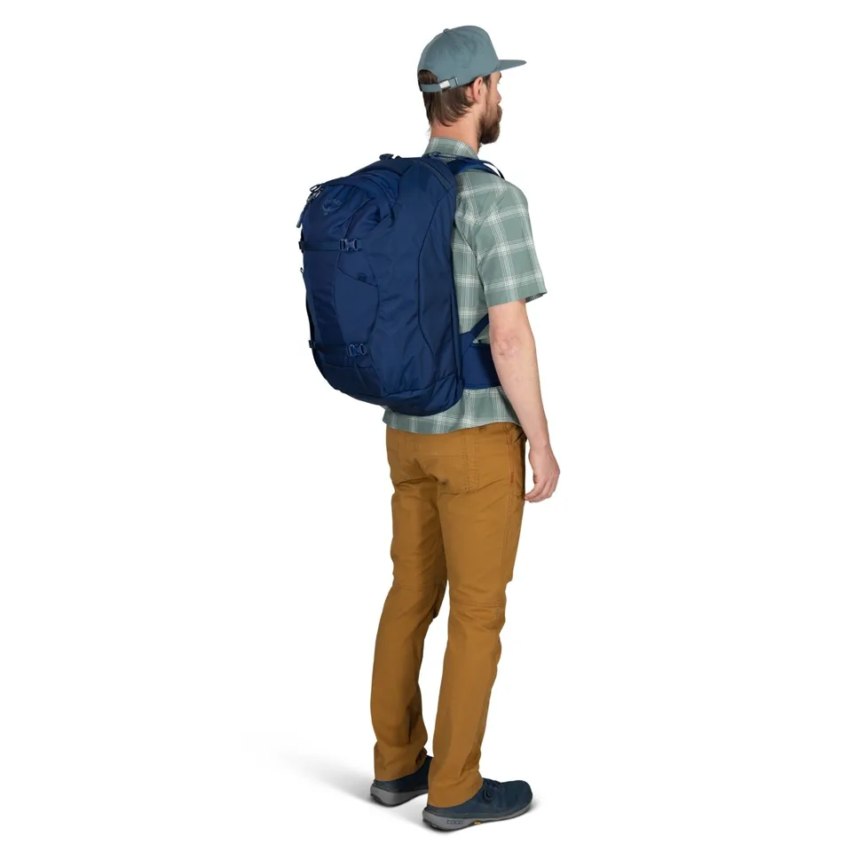 Osprey Farpoint 40 Travel Pack (2026), photo 3 of 5