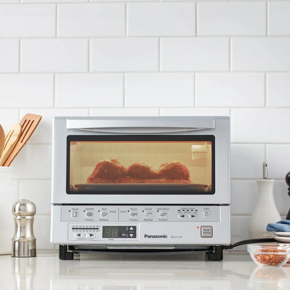 Panasonic FlashXpress Toaster Oven (NB-G110P), photo 2 of 2